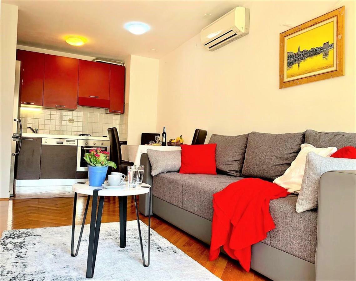 Sea Star Apartment Split Bagian luar foto